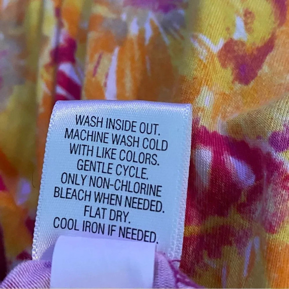 Croft & Barrow Womens Top 2X Yellow Floral Short Sleeve Scoop Neck Stretch Knit - Picture 7 of 7